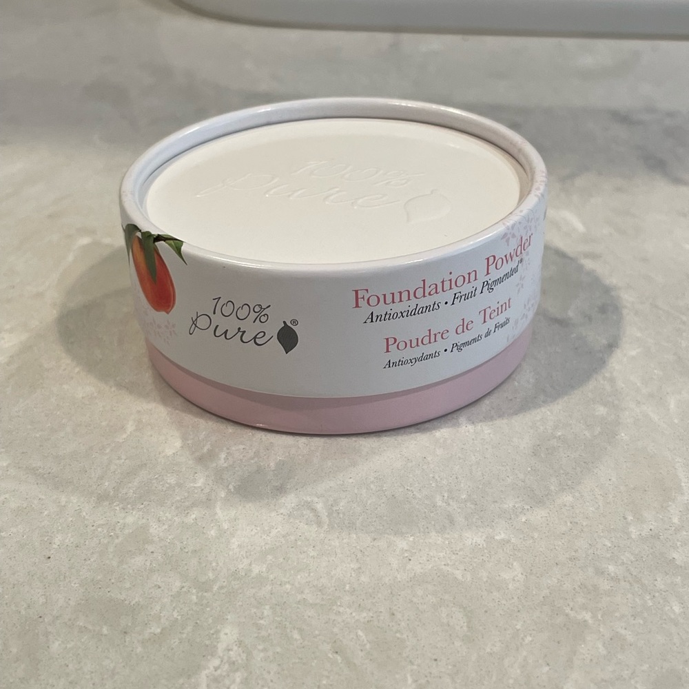100% Pure Powder Foundation